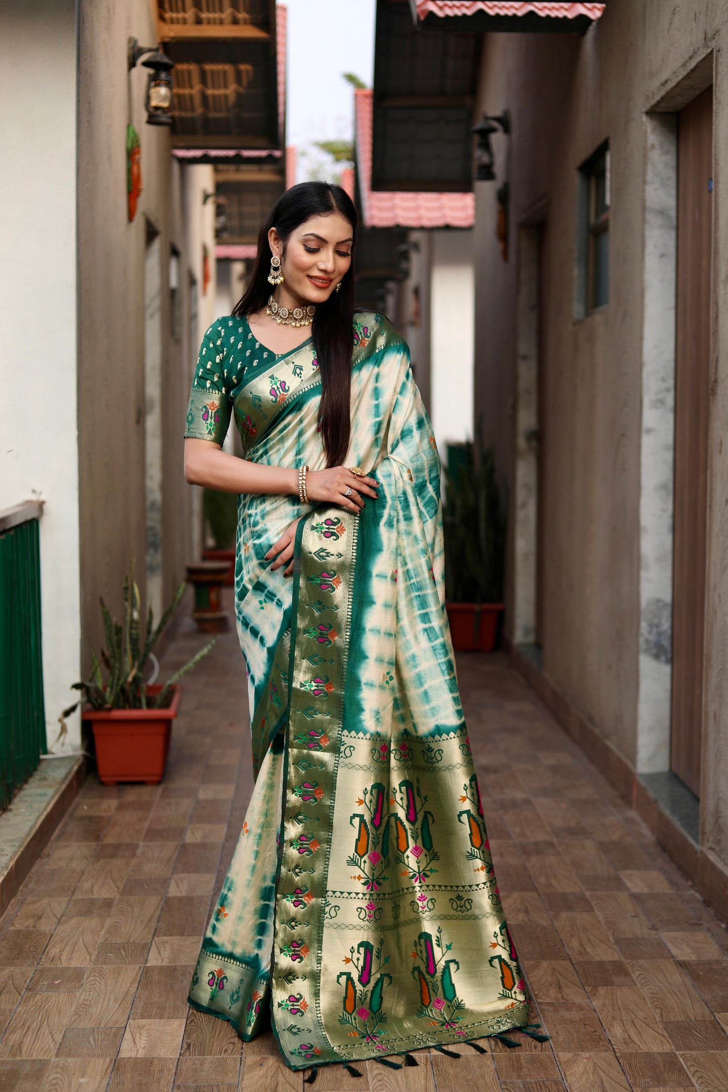 Saree