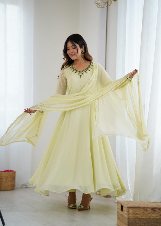 Anarkali suit
